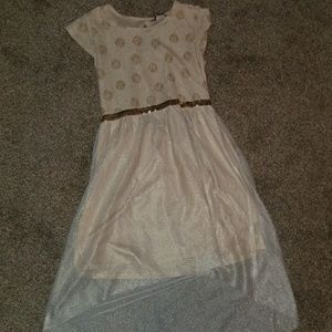 Beautiful gold dress size 10-12